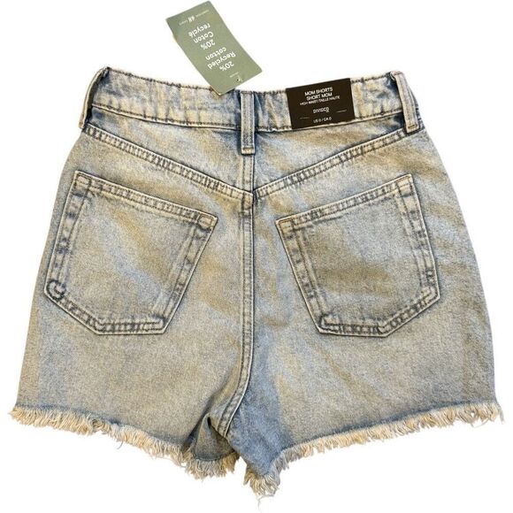 NWT Womens H&M Divided Distressed Light Rinse Raw Hem High Waist Mom Shorts - 0 - Picture 2 of 2